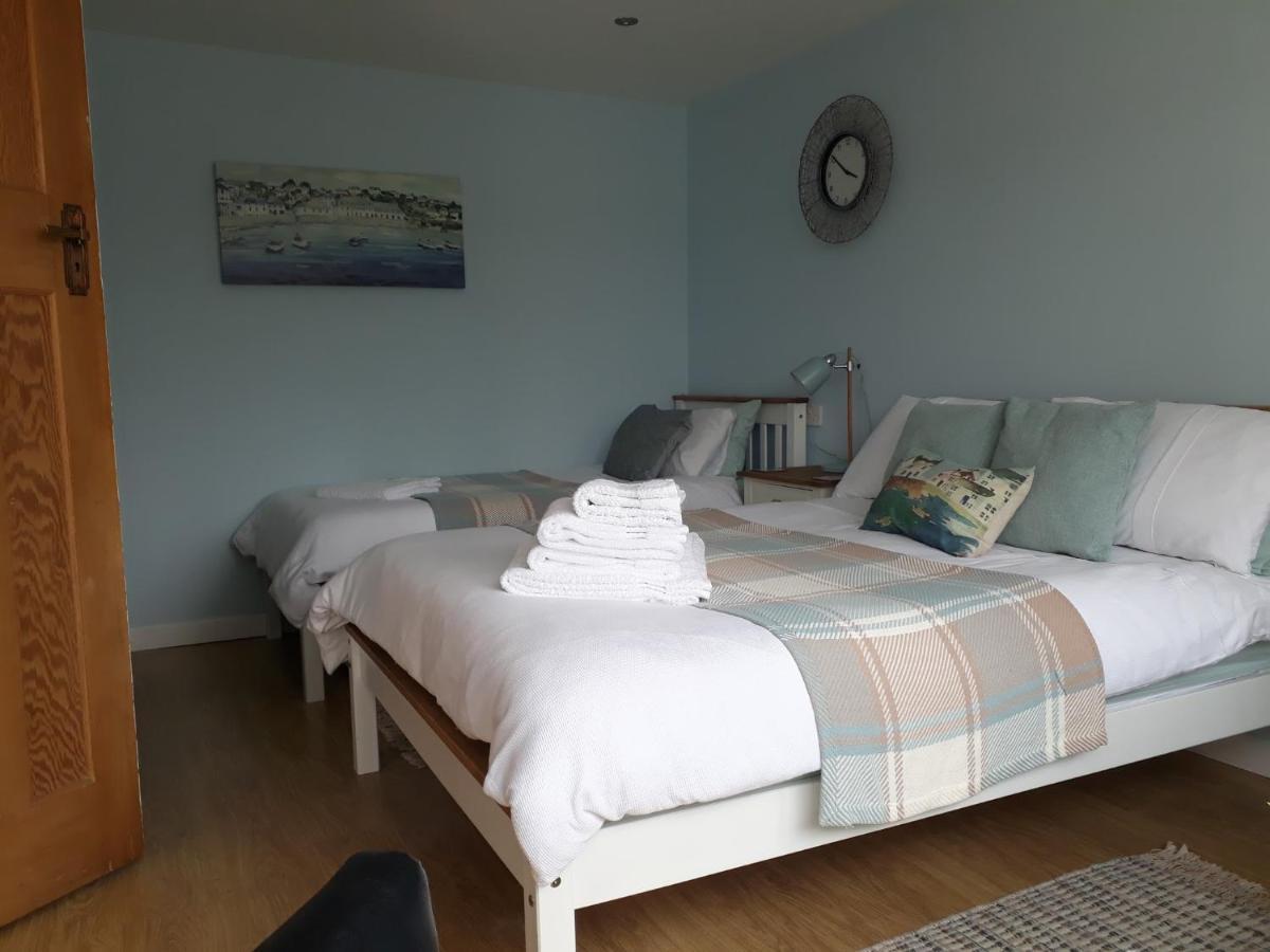 Coast 77 B&B 풀 외부 사진